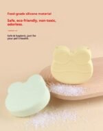 Silicone Dog Treat Bag with Hanging Buckle for Training - Image 8